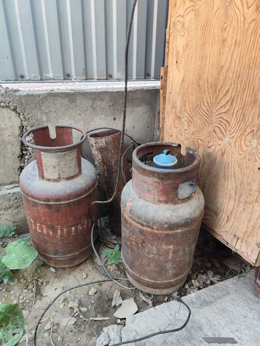 маленький газ баллон