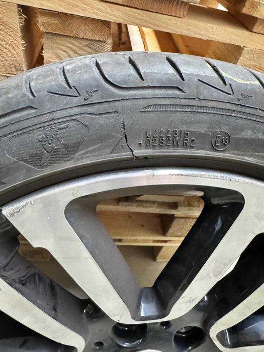 Set 4x Goodyear Eagle F1 205/45R17 runflat Mini/BMW