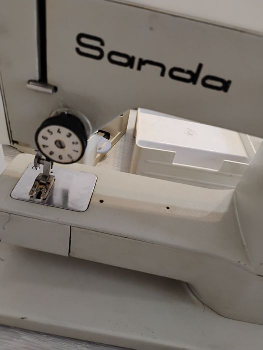 Masina de cusut Sanda