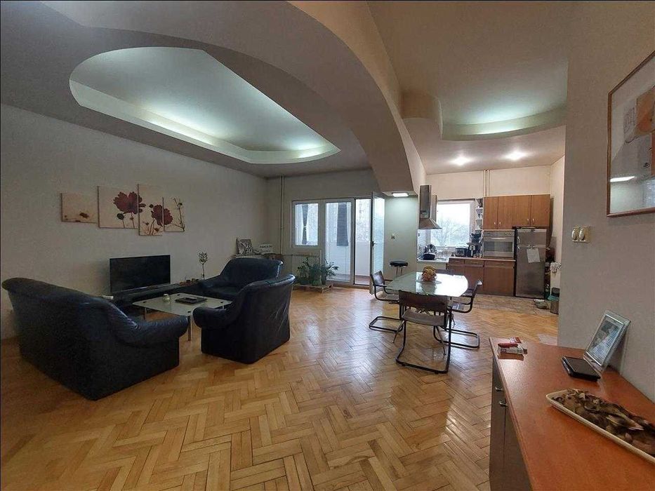 Дава се под наем Двустаен апартамент в София, Зона Б-18 - 55 кв.м за 459 € - Снимка #2