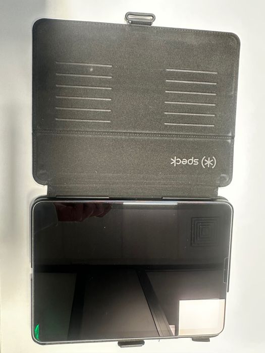 iPad Air 64GB, Wi-Fi only
