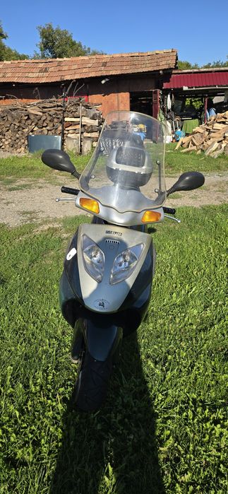 Vand scuter Daelim 125 an 2003