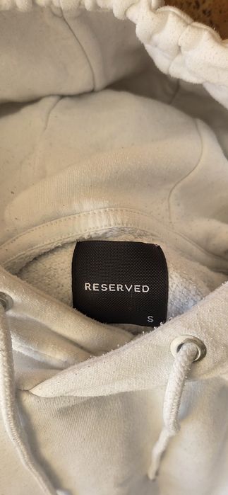 Суичър Reserved S