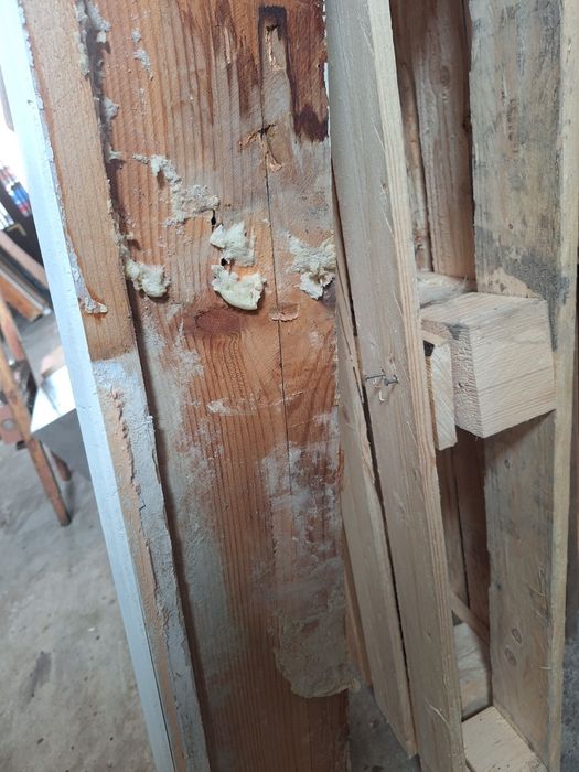 Качествена дървена дограма