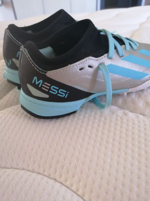 Обувки за футбол оригинални 29