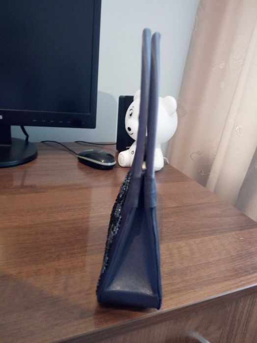 Продам вечернюю сумочку