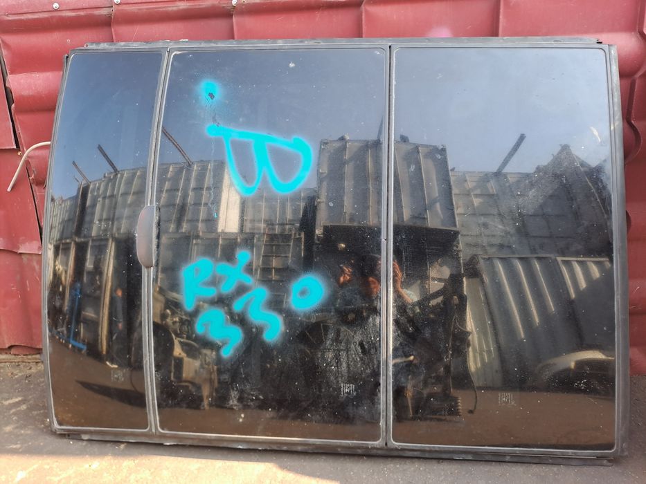 Люк на Тайота Алфард