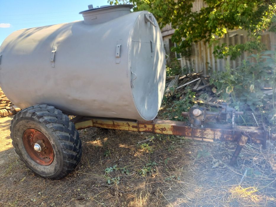 Водараздатчик, плуг, цистерн