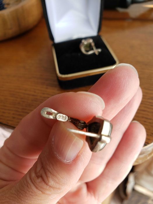 Сребърни обеци със зелен ахат