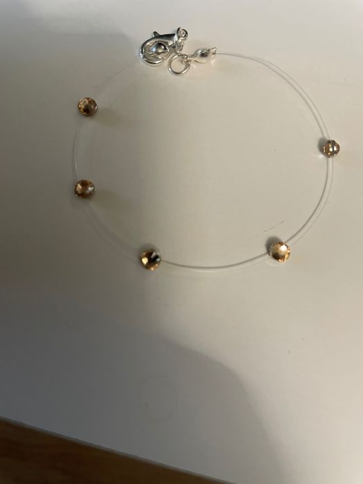 Гривна на корда с кристал елемент Сваровски