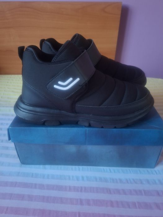 Vând Ghete Damă Impermeabile Noi Mărimea 41