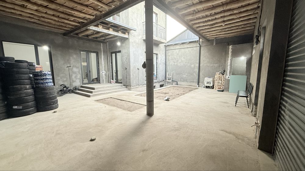 Sergli kiya salon orqasda 3 sotu uy ozim uchun qurgaman