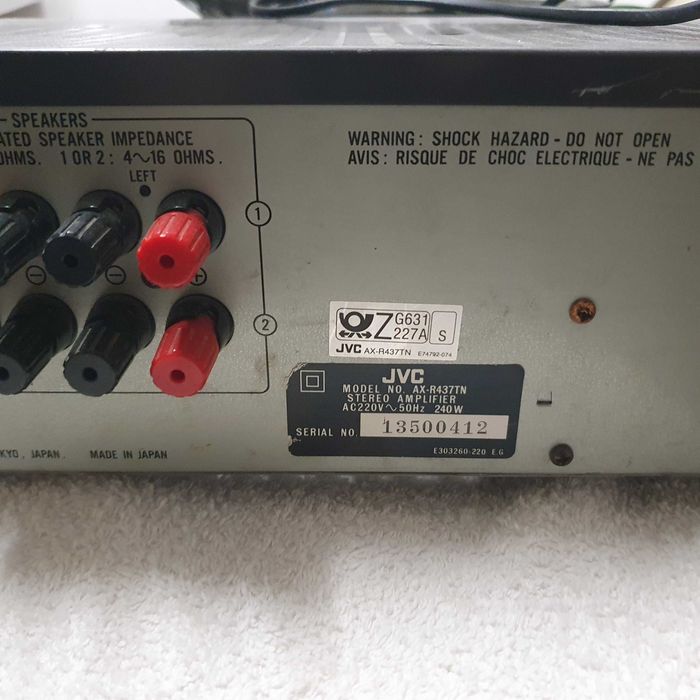 усилвател JVC , тонколони,сервизирани и проверени