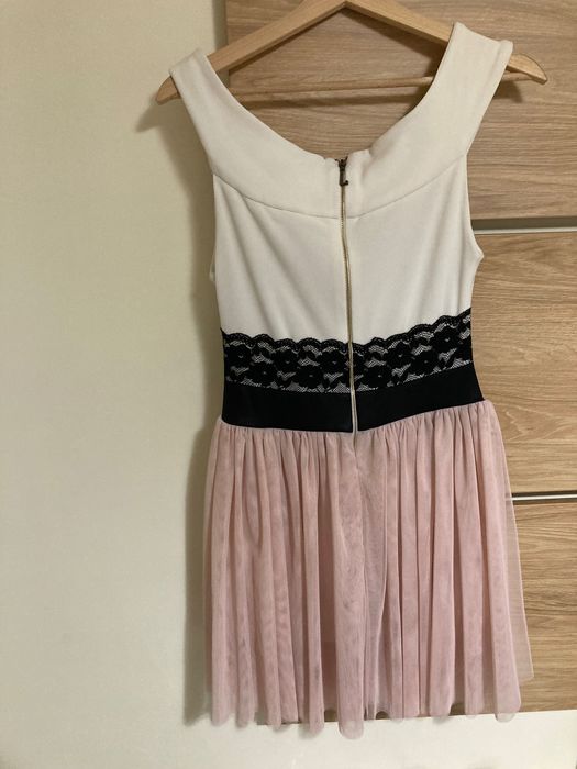 Официална рокля Lucy