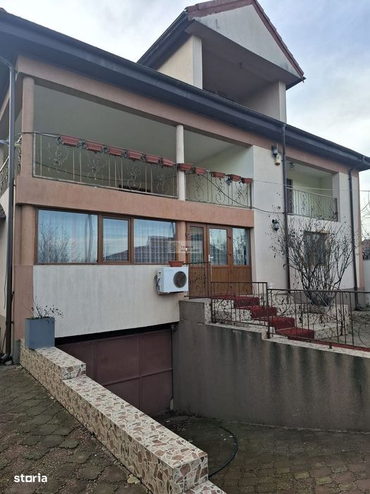 Casa/vila de vanzare in Garoafa /Vrancea