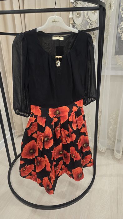 Платье женское нарядное