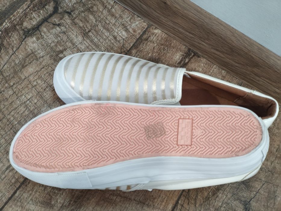 No name, нови обувки естествена кожа, номер 40