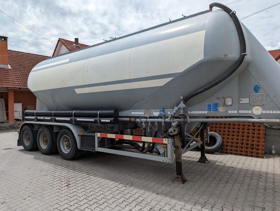 Feldbinder 35 MC din 1996 ,5000 euro