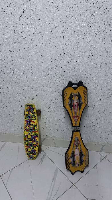 Самокат, скейтборд продаю