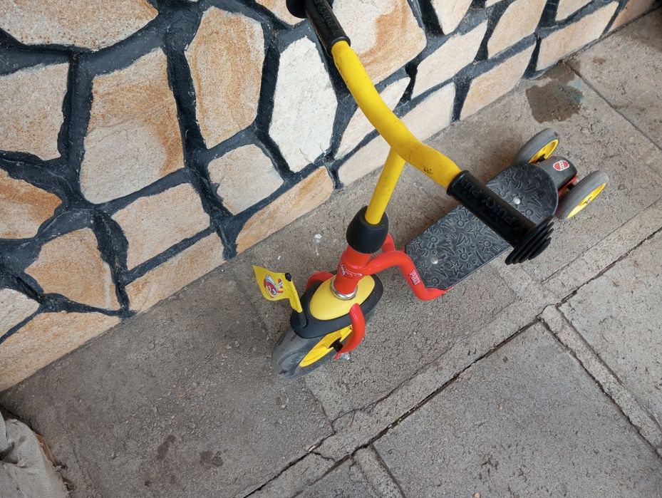 Колело и тротинетка