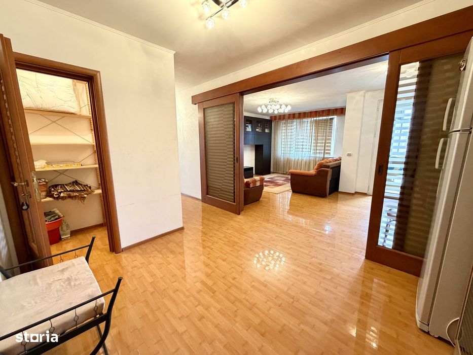 3 camere ultracentral PITESTI priveliste deosebita