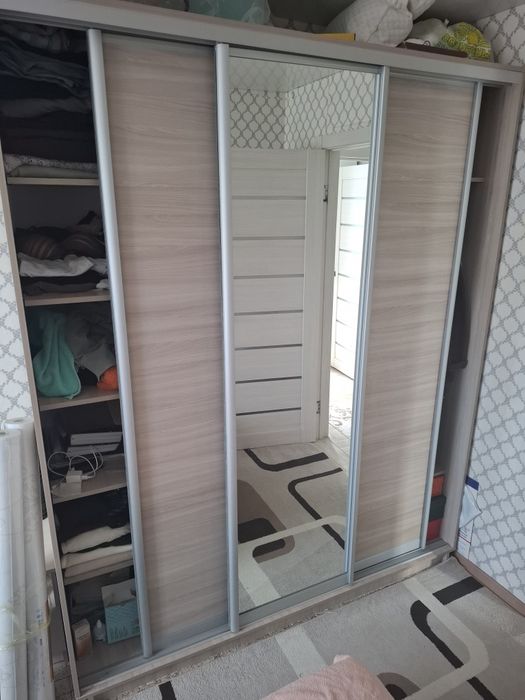 Продам шкаф купе б/у