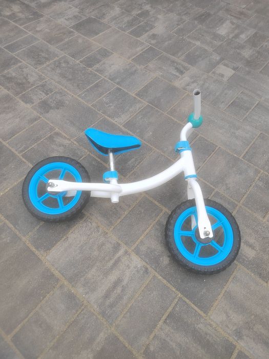 Bicicletă 0-4 ani