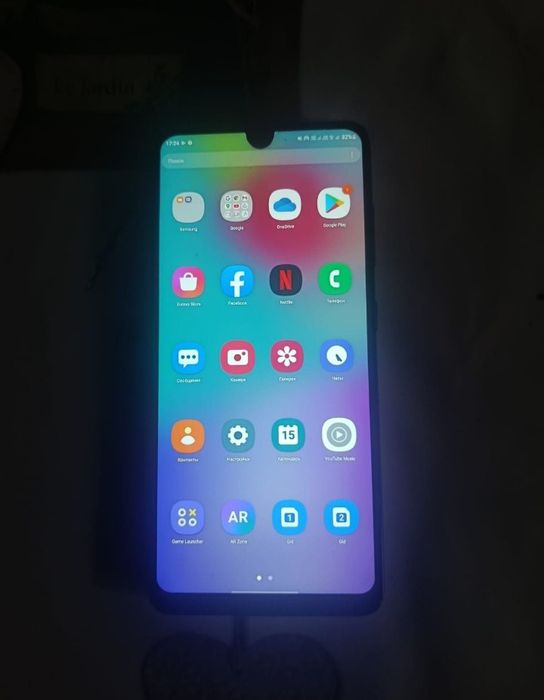 Продам Самсунг а 41