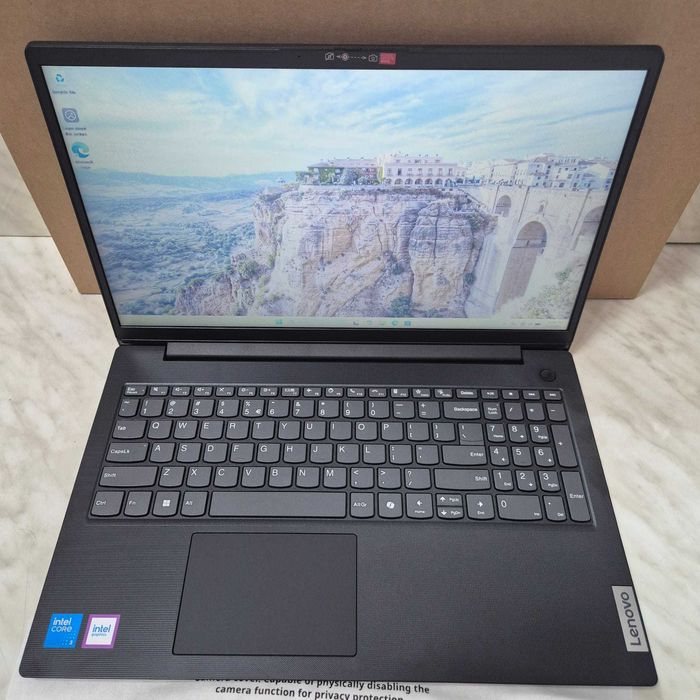 Laptop Lenovo Ultra 3gen 1 8gb ram 256gb memorie Zeus Amanet Rahova 35465