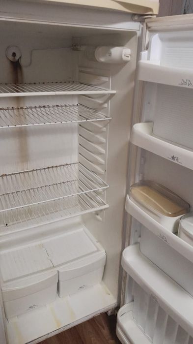 Рабочий холодильник