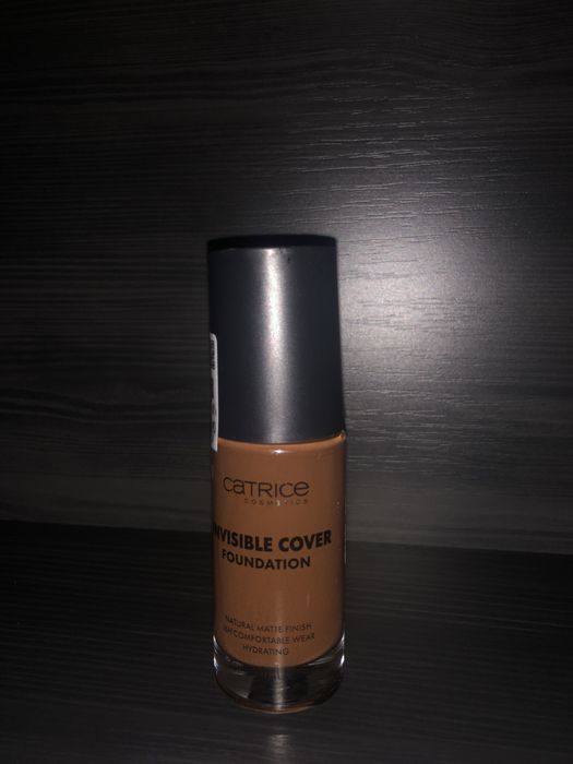 Fond de ten Catrice Invisble Cover Foundation