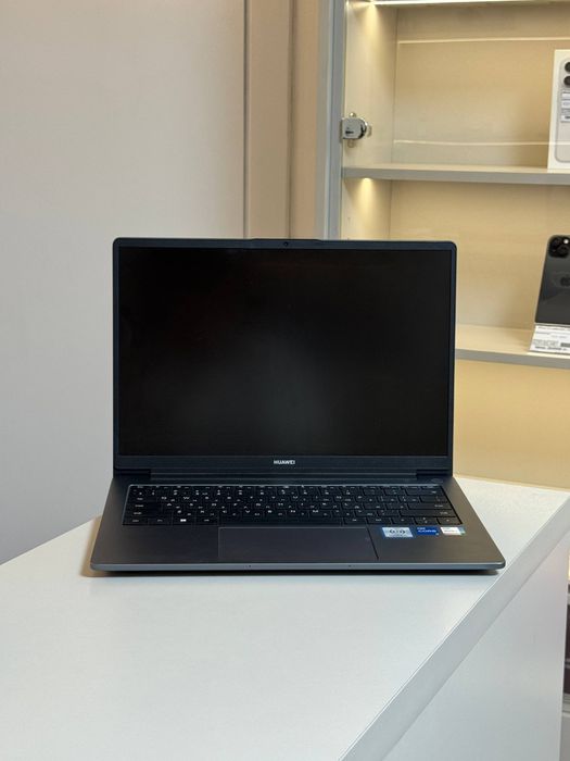 Huawei i5/12, SSD 512GB