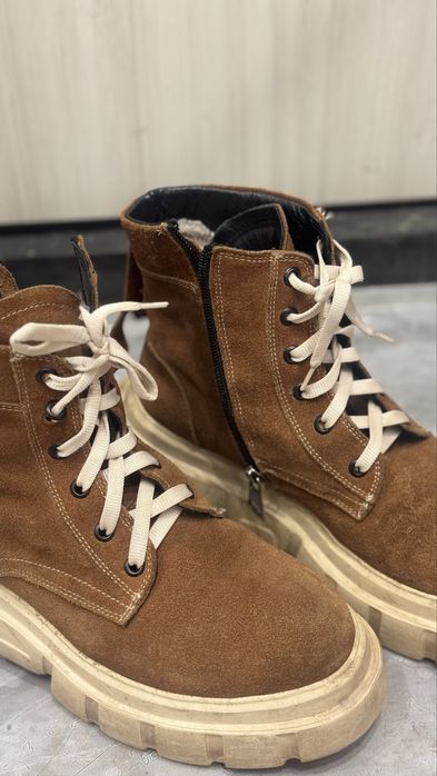 женские зимние ботинки