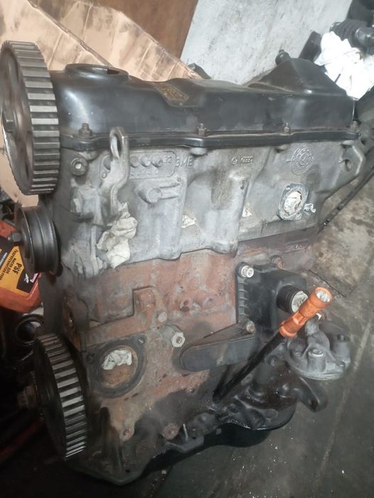 Двигатель audi (ауди) 1.8