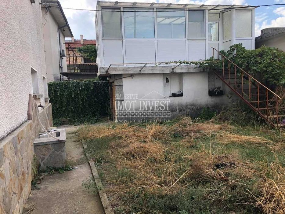 Продава се Къща в Хисаря - 360 кв.м за 389 €/кв.м - Снимка #4