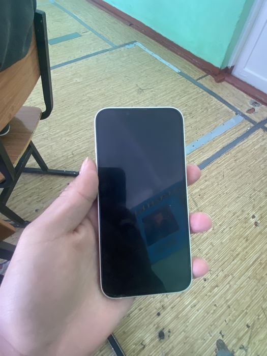 Айфон 13 128гб акб 78%