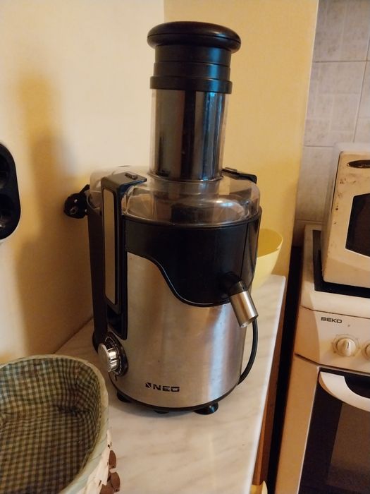 Сакоизтизквачка Нео