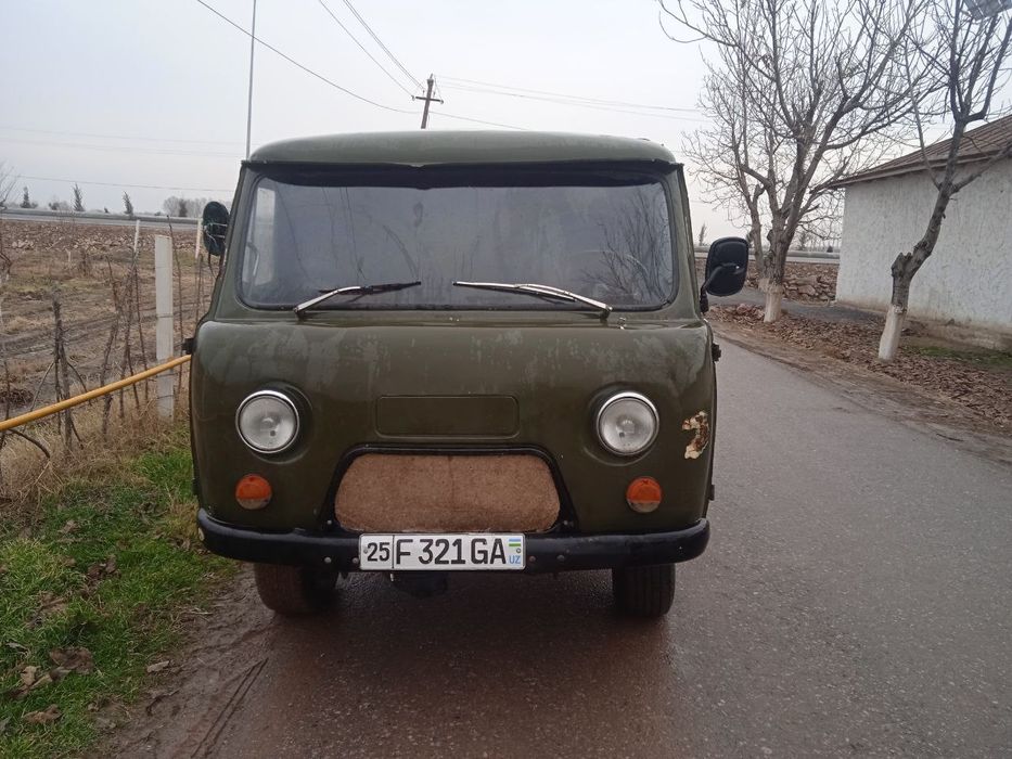 UAZ 3303 yuk mashina