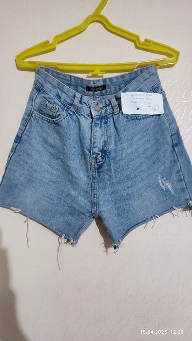 Продаются джинсовые шорты