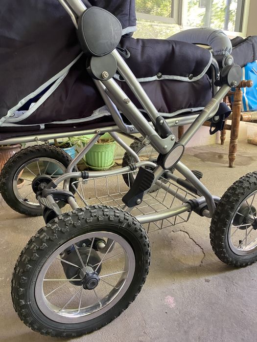 Детская коляска