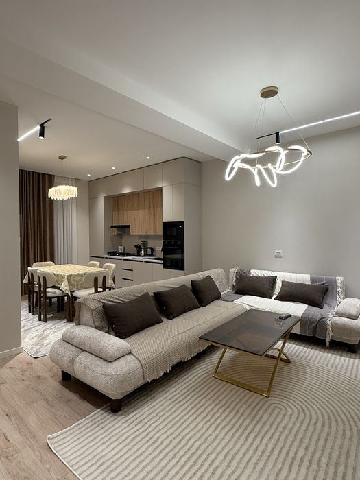 Сдается 2-комнатная квартира в новостройке на БИЙ