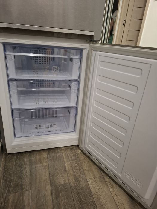 Frigider beko defect