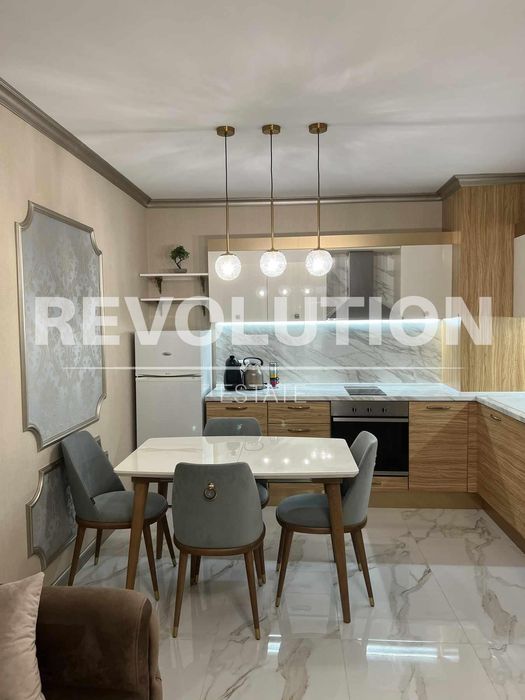 Дава се под наем Двустаен апартамент в Варна, Лятно кино Тракия - 50 кв.м за 600 € - Снимка #2