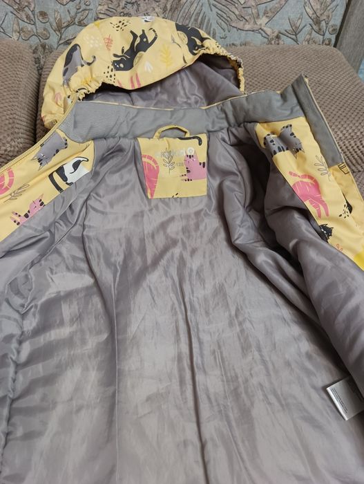 Куртка демисезонная для девочки