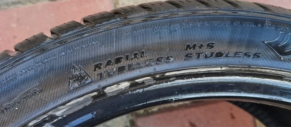 Hankook 225/40/18 Iarna