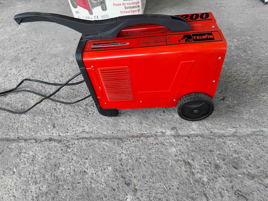 Eлектрожен Telwin Nordika 3200