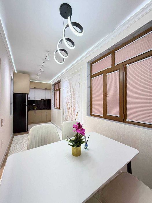 4-комнатная в Чиланзаре 5, метро Новза рядом`