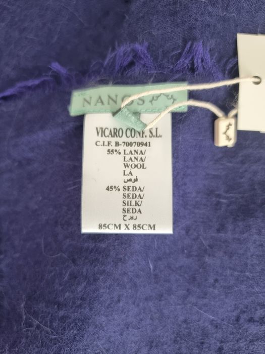 Eșarfă Nanos lana si matase 85 cm x 85 cm