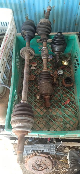 Части от нисан микра