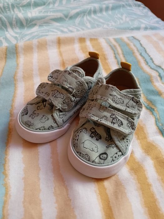 Детски лятни обувки/платненки НМ 23 номер